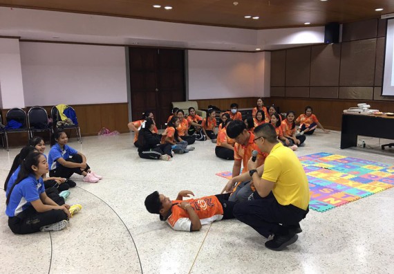 ภาพกิจกรรม โปรแกรมวิชาสาธารณสุขศาสตร์ จัดอบรมศิลปะการป้องกันตัว