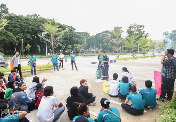 ภาพกิจกรรม คณะวิทยาศาสตร์และเทคโนโลยี เข้าร่วม โครงการป้องกันอัคคีภัยในสถานศึกษา และโครงการลดใช้พลังงาน