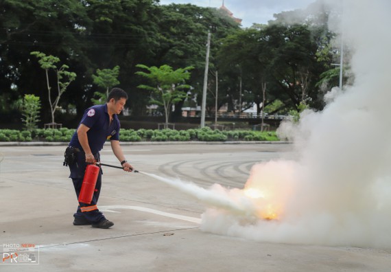 ภาพกิจกรรม คณะวิทยาศาสตร์และเทคโนโลยี เข้าร่วม โครงการป้องกันอัคคีภัยในสถานศึกษา และโครงการลดใช้พลังงาน