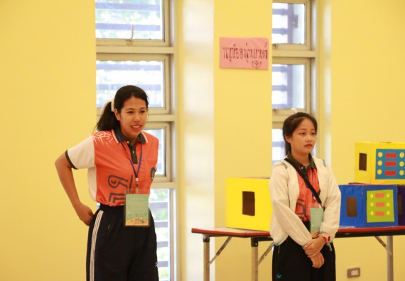 ภาพกิจกรรม คณะวิทยาศาสตร์และเทคโนโลยี จัดค่ายวิทยาศาสตร์โรงเรียนสาธิตฯ