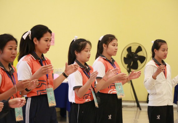 ภาพกิจกรรม คณะวิทยาศาสตร์และเทคโนโลยี จัดค่ายวิทยาศาสตร์โรงเรียนสาธิตฯ