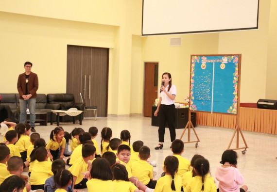 ภาพกิจกรรม คณะวิทยาศาสตร์และเทคโนโลยี จัดค่ายวิทยาศาสตร์โรงเรียนสาธิตฯ