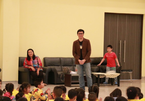 ภาพกิจกรรม คณะวิทยาศาสตร์และเทคโนโลยี จัดค่ายวิทยาศาสตร์โรงเรียนสาธิตฯ