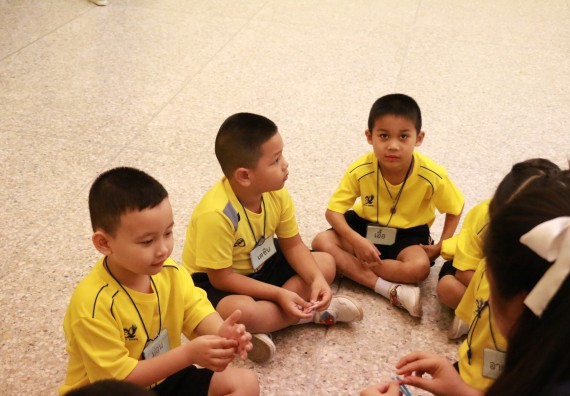 ภาพกิจกรรม คณะวิทยาศาสตร์และเทคโนโลยี จัดค่ายวิทยาศาสตร์โรงเรียนสาธิตฯ