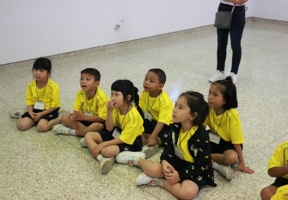 ภาพกิจกรรม คณะวิทยาศาสตร์และเทคโนโลยี จัดค่ายวิทยาศาสตร์โรงเรียนสาธิตฯ