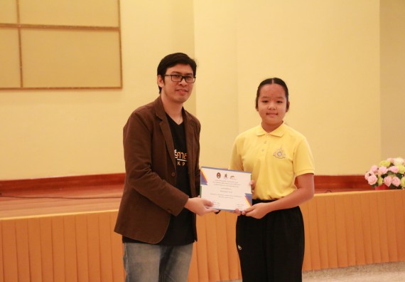 ภาพกิจกรรม คณะวิทยาศาสตร์และเทคโนโลยี จัดค่ายวิทยาศาสตร์โรงเรียนสาธิตฯ