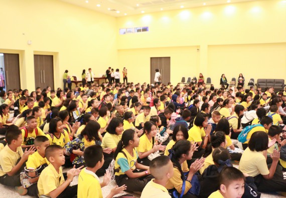 ภาพกิจกรรม คณะวิทยาศาสตร์และเทคโนโลยี จัดค่ายวิทยาศาสตร์โรงเรียนสาธิตฯ