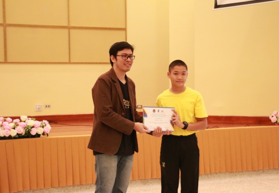 ภาพกิจกรรม คณะวิทยาศาสตร์และเทคโนโลยี จัดค่ายวิทยาศาสตร์โรงเรียนสาธิตฯ