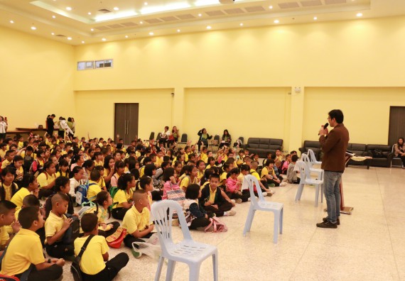ภาพกิจกรรม คณะวิทยาศาสตร์และเทคโนโลยี จัดค่ายวิทยาศาสตร์โรงเรียนสาธิตฯ