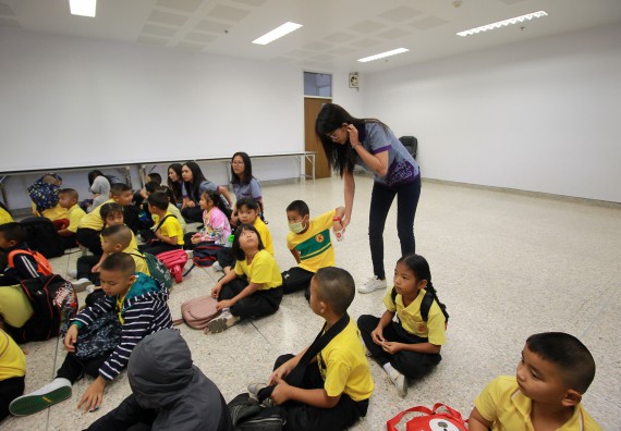 ภาพกิจกรรม คณะวิทยาศาสตร์และเทคโนโลยี จัดค่ายวิทยาศาสตร์โรงเรียนสาธิตฯ