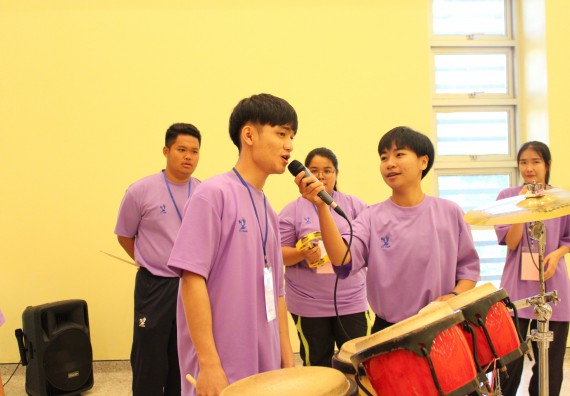 ภาพกิจกรรม คณะวิทยาศาสตร์และเทคโนโลยี จัดค่ายวิทยาศาสตร์โรงเรียนสาธิตฯ