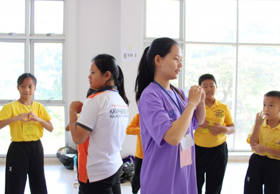 ภาพกิจกรรม คณะวิทยาศาสตร์และเทคโนโลยี จัดค่ายวิทยาศาสตร์โรงเรียนสาธิตฯ