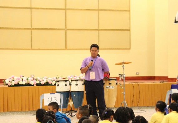 ภาพกิจกรรม คณะวิทยาศาสตร์และเทคโนโลยี จัดค่ายวิทยาศาสตร์โรงเรียนสาธิตฯ