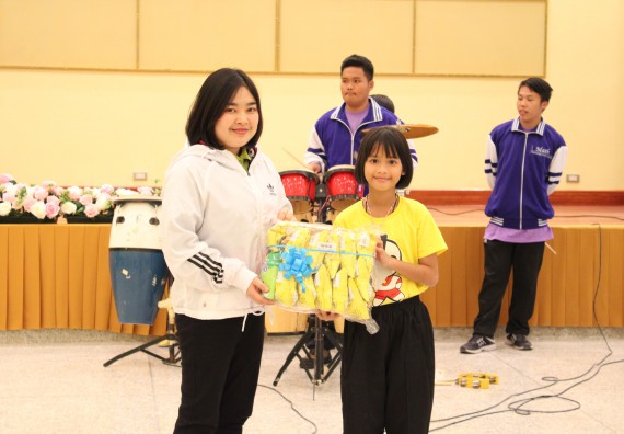 ภาพกิจกรรม คณะวิทยาศาสตร์และเทคโนโลยี จัดค่ายวิทยาศาสตร์โรงเรียนสาธิตฯ