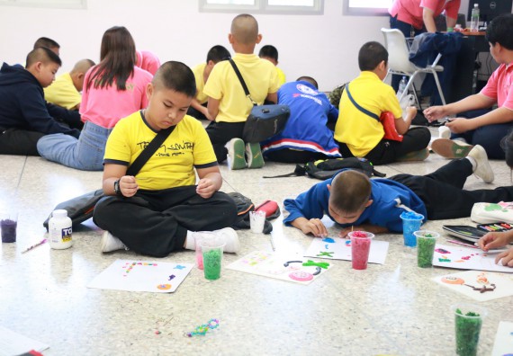 ภาพกิจกรรม คณะวิทยาศาสตร์และเทคโนโลยี จัดค่ายวิทยาศาสตร์โรงเรียนสาธิตฯ