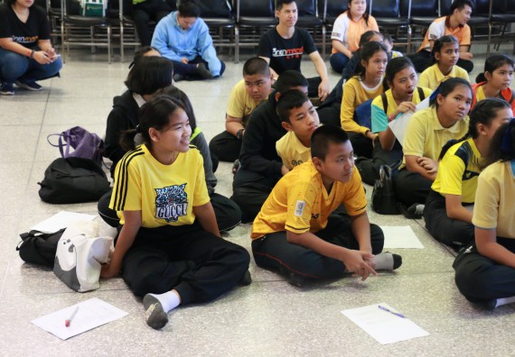 ภาพกิจกรรม คณะวิทยาศาสตร์และเทคโนโลยี จัดค่ายวิทยาศาสตร์โรงเรียนสาธิตฯ