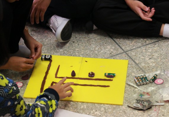 ภาพกิจกรรม คณะวิทยาศาสตร์และเทคโนโลยี จัดค่ายวิทยาศาสตร์โรงเรียนสาธิตฯ