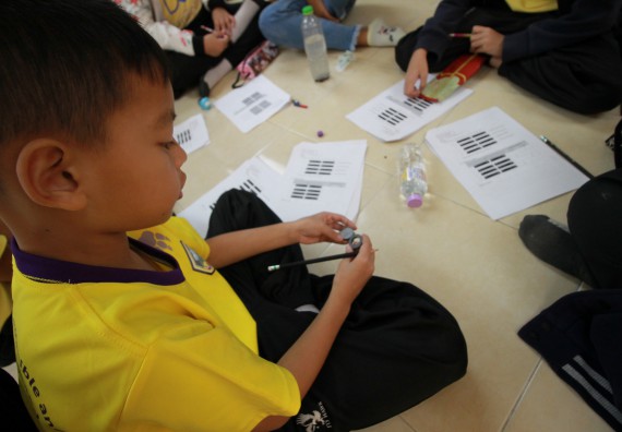 ภาพกิจกรรม คณะวิทยาศาสตร์และเทคโนโลยี จัดค่ายวิทยาศาสตร์โรงเรียนสาธิตฯ