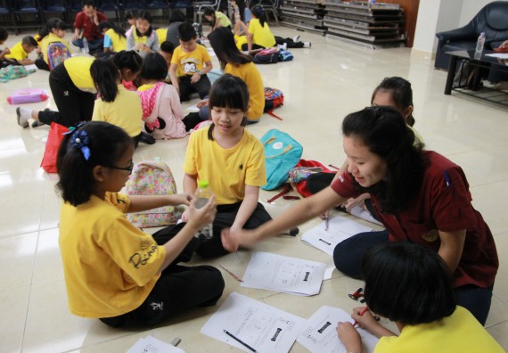 ภาพกิจกรรม คณะวิทยาศาสตร์และเทคโนโลยี จัดค่ายวิทยาศาสตร์โรงเรียนสาธิตฯ