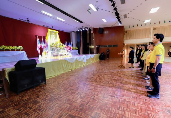 ภาพกิจกรรม คณะวิทยาศาสตร์และเทคโนโลยี เข้าร่วม งานวันพ่อแห่งชาติ และวันคล้ายวันพระบรมราชสมภพพระบาทสมเด็จพระบรมชนกาธิเบศร มหาภูมิพลอดุลยเดชมหาราช บรมนาถบพิตร ประจำปี 2562