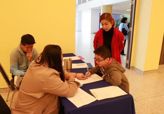 ภาพกิจกรรม คณะวิทยาศาสตร์และเทคโนโลยี จัดโครงการฝึกทักษะการเรียนรู้ค่ายวิทยาศาสตร์ Science 2019