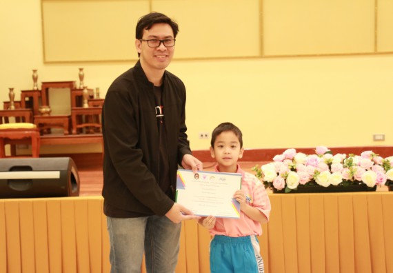 ภาพกิจกรรม คณะวิทยาศาสตร์และเทคโนโลยี จัดโครงการฝึกทักษะการเรียนรู้ค่ายวิทยาศาสตร์ Science 2019