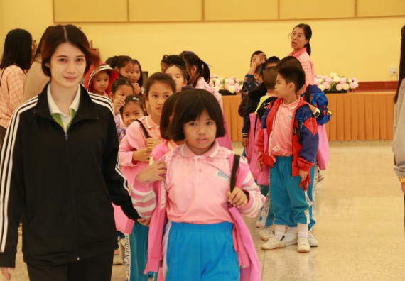 ภาพกิจกรรม คณะวิทยาศาสตร์และเทคโนโลยี จัดโครงการฝึกทักษะการเรียนรู้ค่ายวิทยาศาสตร์ Science 2019