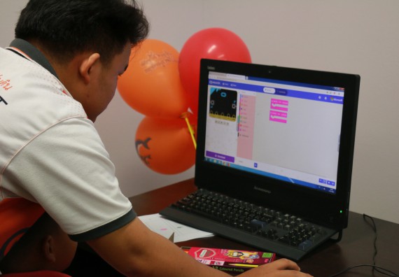 ภาพกิจกรรม คณะวิทยาศาสตร์และเทคโนโลยี จัดโครงการฝึกทักษะการเรียนรู้ค่ายวิทยาศาสตร์ Science 2019