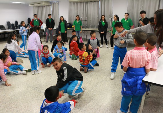 ภาพกิจกรรม คณะวิทยาศาสตร์และเทคโนโลยี จัดโครงการฝึกทักษะการเรียนรู้ค่ายวิทยาศาสตร์ Science 2019