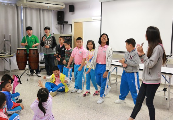 ภาพกิจกรรม คณะวิทยาศาสตร์และเทคโนโลยี จัดโครงการฝึกทักษะการเรียนรู้ค่ายวิทยาศาสตร์ Science 2019