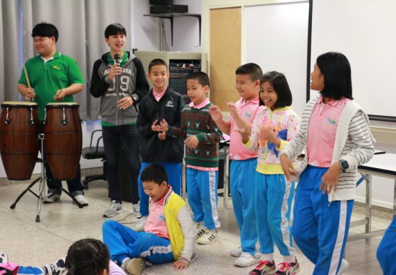 ภาพกิจกรรม คณะวิทยาศาสตร์และเทคโนโลยี จัดโครงการฝึกทักษะการเรียนรู้ค่ายวิทยาศาสตร์ Science 2019