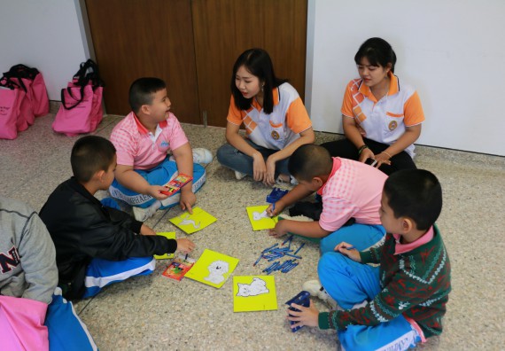 ภาพกิจกรรม คณะวิทยาศาสตร์และเทคโนโลยี จัดโครงการฝึกทักษะการเรียนรู้ค่ายวิทยาศาสตร์ Science 2019