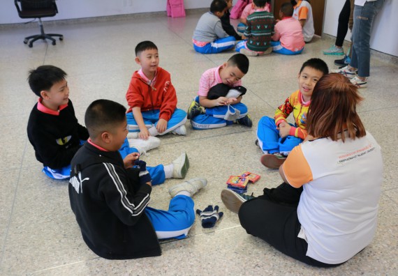 ภาพกิจกรรม คณะวิทยาศาสตร์และเทคโนโลยี จัดโครงการฝึกทักษะการเรียนรู้ค่ายวิทยาศาสตร์ Science 2019