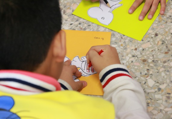 ภาพกิจกรรม คณะวิทยาศาสตร์และเทคโนโลยี จัดโครงการฝึกทักษะการเรียนรู้ค่ายวิทยาศาสตร์ Science 2019