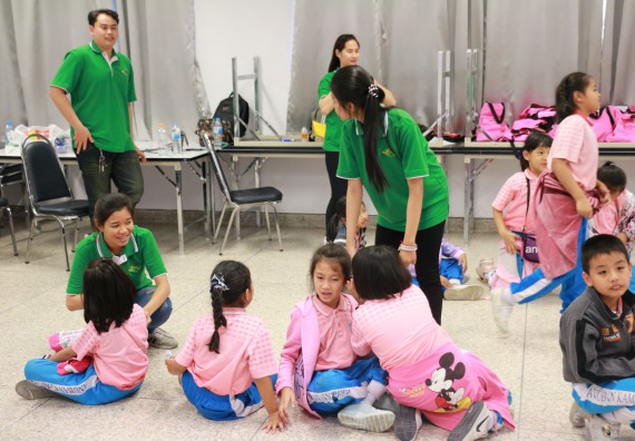 ภาพกิจกรรม คณะวิทยาศาสตร์และเทคโนโลยี จัดโครงการฝึกทักษะการเรียนรู้ค่ายวิทยาศาสตร์ Science 2019