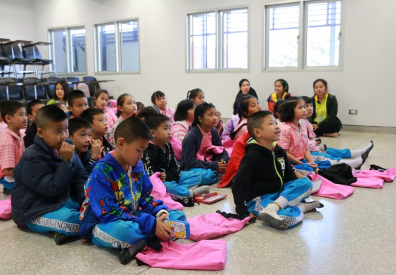 ภาพกิจกรรม คณะวิทยาศาสตร์และเทคโนโลยี จัดโครงการฝึกทักษะการเรียนรู้ค่ายวิทยาศาสตร์ Science 2019