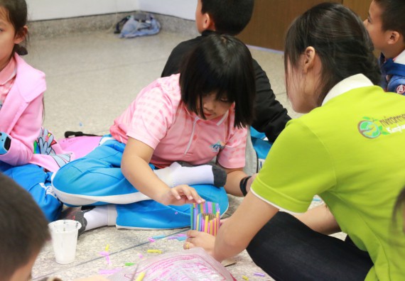 ภาพกิจกรรม คณะวิทยาศาสตร์และเทคโนโลยี จัดโครงการฝึกทักษะการเรียนรู้ค่ายวิทยาศาสตร์ Science 2019