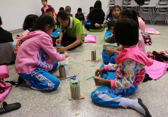 ภาพกิจกรรม คณะวิทยาศาสตร์และเทคโนโลยี จัดโครงการฝึกทักษะการเรียนรู้ค่ายวิทยาศาสตร์ Science 2019