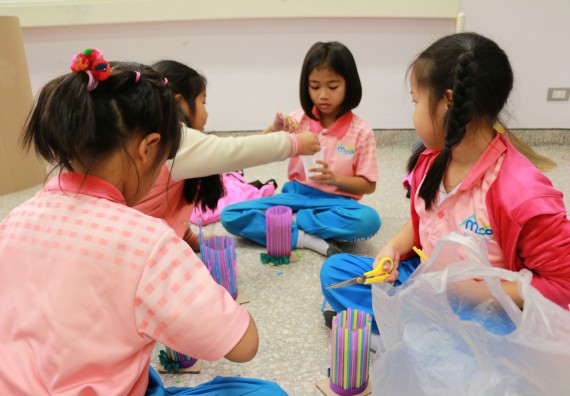 ภาพกิจกรรม คณะวิทยาศาสตร์และเทคโนโลยี จัดโครงการฝึกทักษะการเรียนรู้ค่ายวิทยาศาสตร์ Science 2019