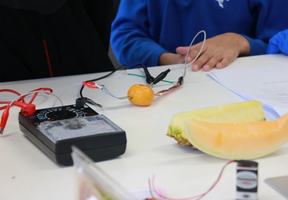 ภาพกิจกรรม คณะวิทยาศาสตร์และเทคโนโลยี จัดโครงการฝึกทักษะการเรียนรู้ค่ายวิทยาศาสตร์ Science 2019