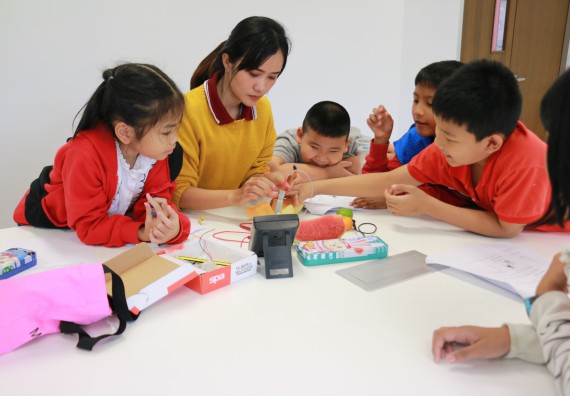 ภาพกิจกรรม คณะวิทยาศาสตร์และเทคโนโลยี จัดโครงการฝึกทักษะการเรียนรู้ค่ายวิทยาศาสตร์ Science 2019