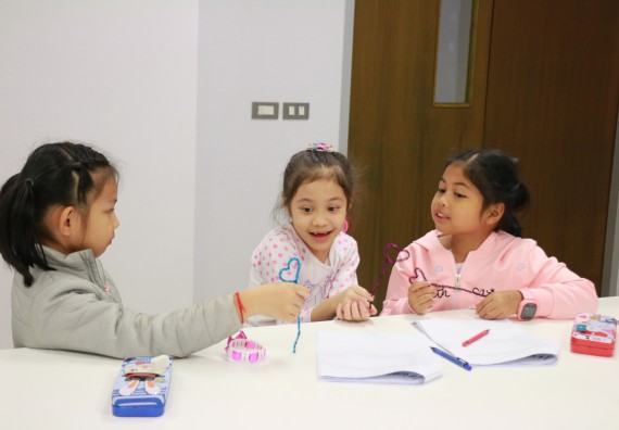 ภาพกิจกรรม คณะวิทยาศาสตร์และเทคโนโลยี จัดโครงการฝึกทักษะการเรียนรู้ค่ายวิทยาศาสตร์ Science 2019