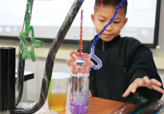 ภาพกิจกรรม คณะวิทยาศาสตร์และเทคโนโลยี จัดโครงการฝึกทักษะการเรียนรู้ค่ายวิทยาศาสตร์ Science 2019