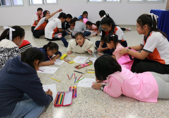 ภาพกิจกรรม คณะวิทยาศาสตร์และเทคโนโลยี จัดโครงการฝึกทักษะการเรียนรู้ค่ายวิทยาศาสตร์ Science 2019