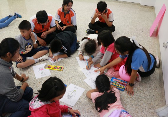 ภาพกิจกรรม คณะวิทยาศาสตร์และเทคโนโลยี จัดโครงการฝึกทักษะการเรียนรู้ค่ายวิทยาศาสตร์ Science 2019