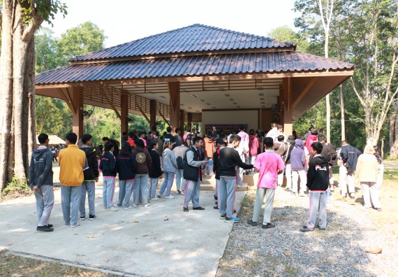 ภาพกิจกรรม คณะวิทยาศาสตร์และเทคโนโลยี จัดโครงการ ECY-CAMP (Environmental Conservation Youth Camp)“ค่ายพัฒนาศักยภาพการเรียนรู้ของนักเรียนด้านวิทยาศาสตร์และสิ่งแวดล้อม