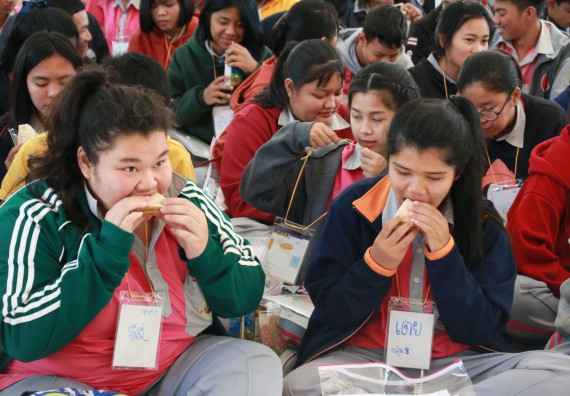 ภาพกิจกรรม คณะวิทยาศาสตร์และเทคโนโลยี จัดโครงการ ECY-CAMP (Environmental Conservation Youth Camp)“ค่ายพัฒนาศักยภาพการเรียนรู้ของนักเรียนด้านวิทยาศาสตร์และสิ่งแวดล้อม