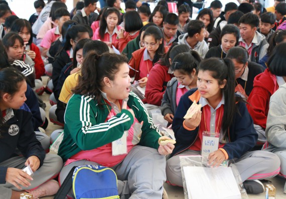 ภาพกิจกรรม คณะวิทยาศาสตร์และเทคโนโลยี จัดโครงการ ECY-CAMP (Environmental Conservation Youth Camp)“ค่ายพัฒนาศักยภาพการเรียนรู้ของนักเรียนด้านวิทยาศาสตร์และสิ่งแวดล้อม
