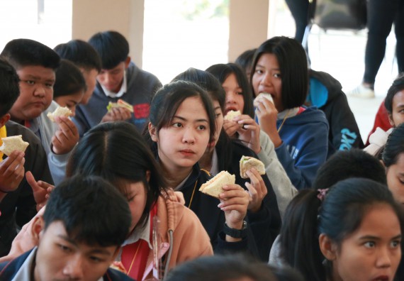 ภาพกิจกรรม คณะวิทยาศาสตร์และเทคโนโลยี จัดโครงการ ECY-CAMP (Environmental Conservation Youth Camp)“ค่ายพัฒนาศักยภาพการเรียนรู้ของนักเรียนด้านวิทยาศาสตร์และสิ่งแวดล้อม
