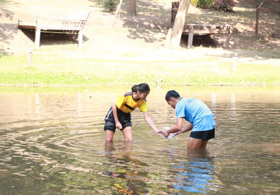ภาพกิจกรรม คณะวิทยาศาสตร์และเทคโนโลยี จัดโครงการ ECY-CAMP (Environmental Conservation Youth Camp)“ค่ายพัฒนาศักยภาพการเรียนรู้ของนักเรียนด้านวิทยาศาสตร์และสิ่งแวดล้อม